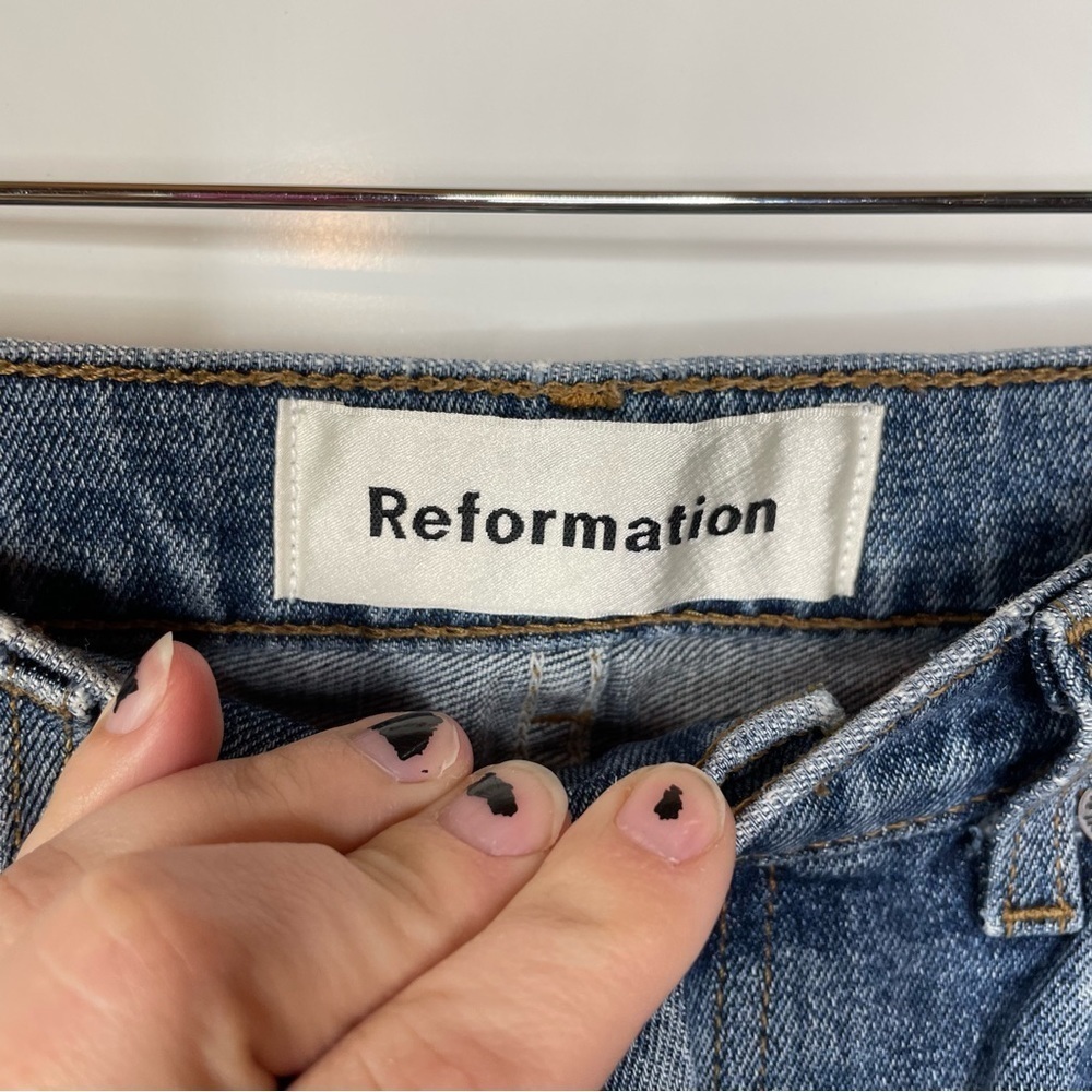 Reformation Hepburn Jeans in Rainier Wash Size 24‎ - Picture 5 of 8